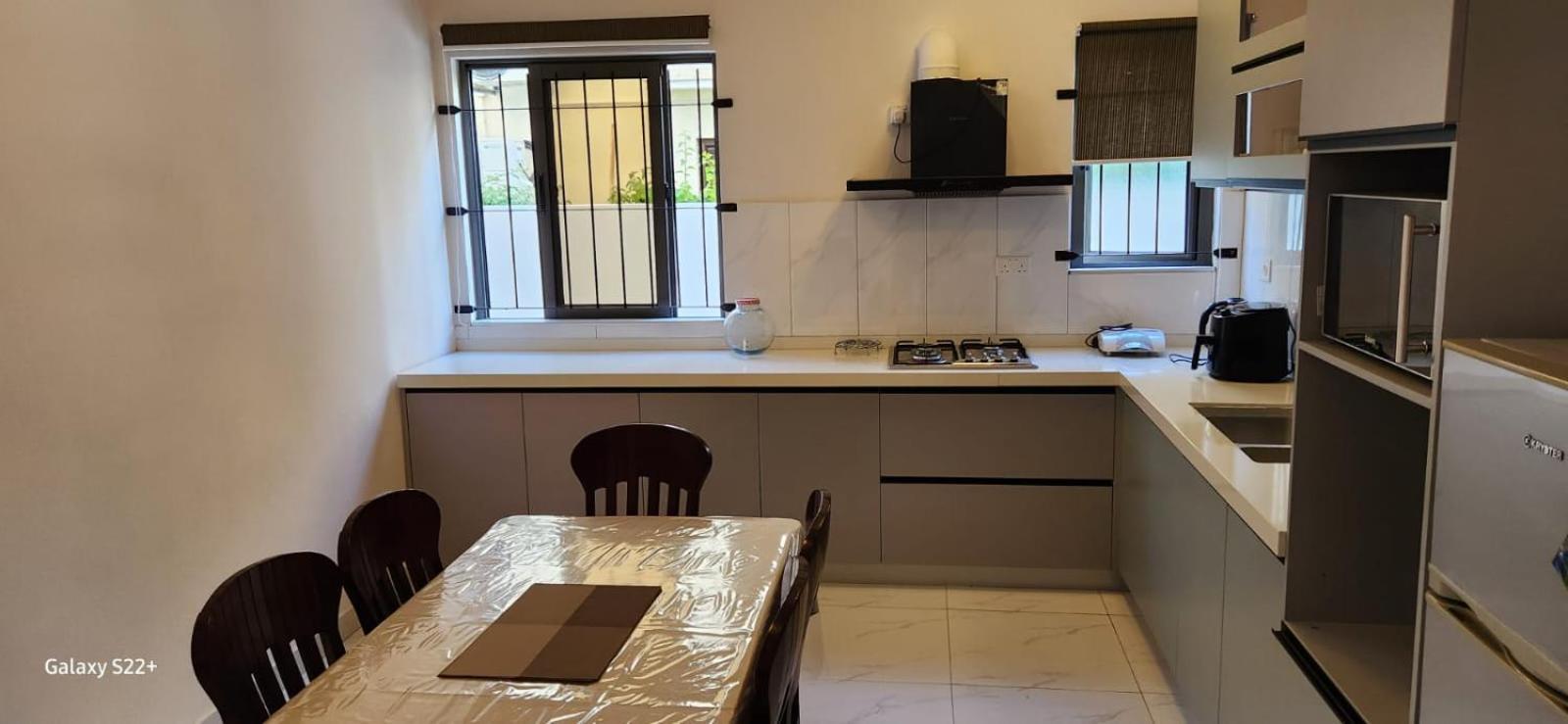 Nayuha Apt B Flic en Flac Bagian luar foto